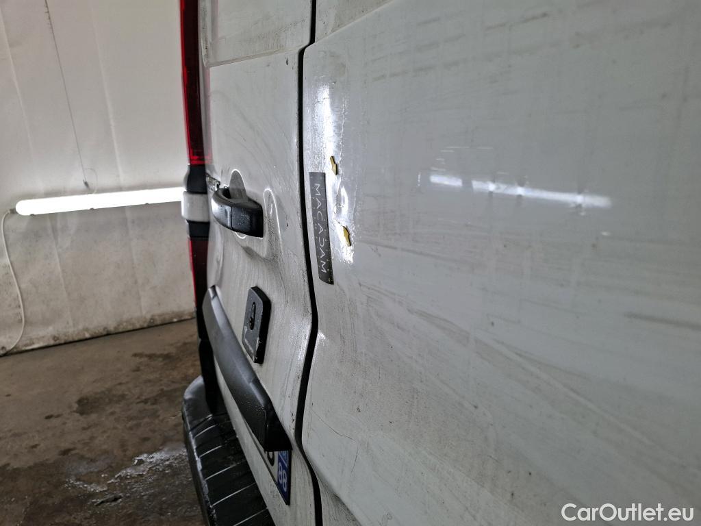  Renault  Trafic  Furgon Grand Confort L1H1 1000 1.6 dCi 120CV BVM6 E6 #18