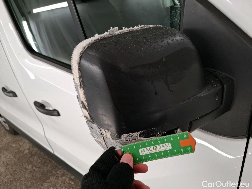  Renault  Trafic  Furgon Grand Confort L1H1 1200 1.6 dCi 125CV BVM6 E6 #26