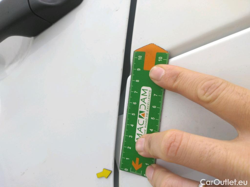  Renault  Trafic RENAULT  / 2019 / 4P / Fourgon tole NV FG GCF L2H2 1200 Energy dCi 145 #3