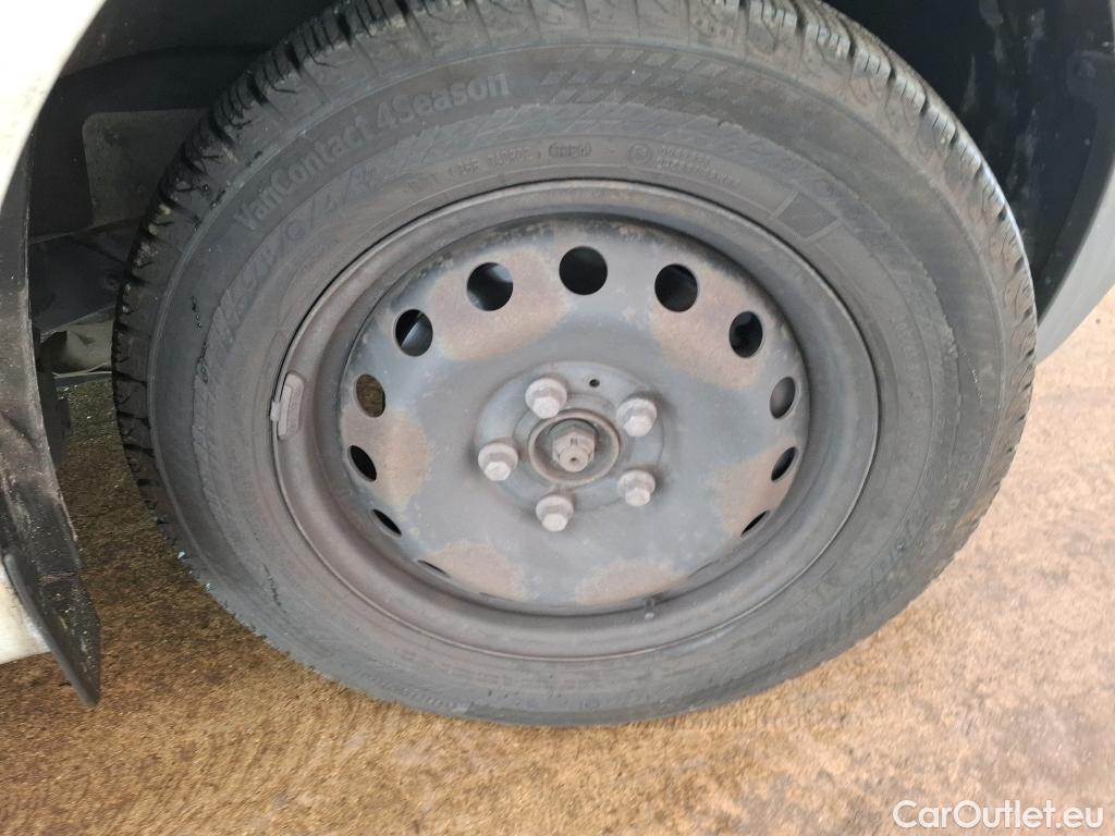  Renault  Trafic  Furgon L1H1 1000kg Grand Confort 2.0 90CV BVM6 #26