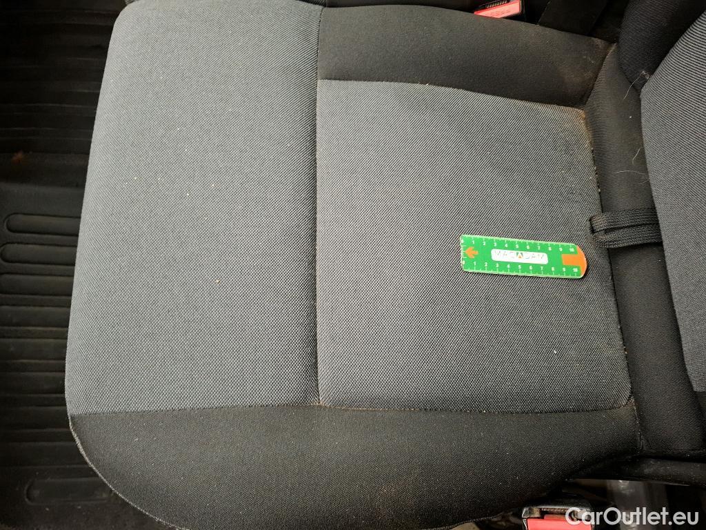  Renault  Master RENAULT  / 2014 / 4P / Fourgon tôlé &FG GCf Trac F3300 L1H1 dCi 110 Euro6 #71