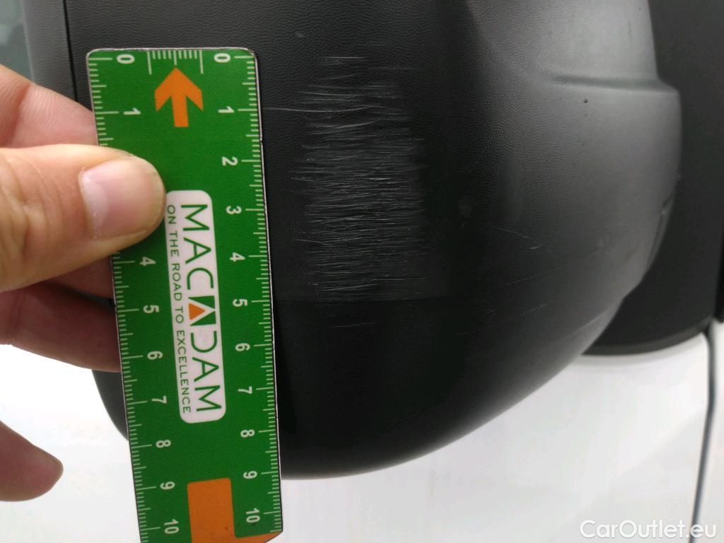  Renault  Trafic RENAULT  / 2019 / 4P / Fourgon tole NV FG GCF L2H2 1200 Energy dCi 145 #20