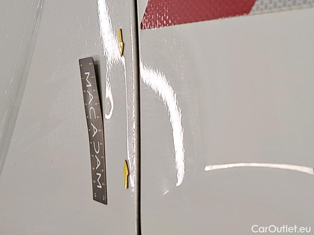  Renault  Trafic  Fourgon L1H1 2T8 Confort 2.0 dCi 110CV BVM6 E6d #42