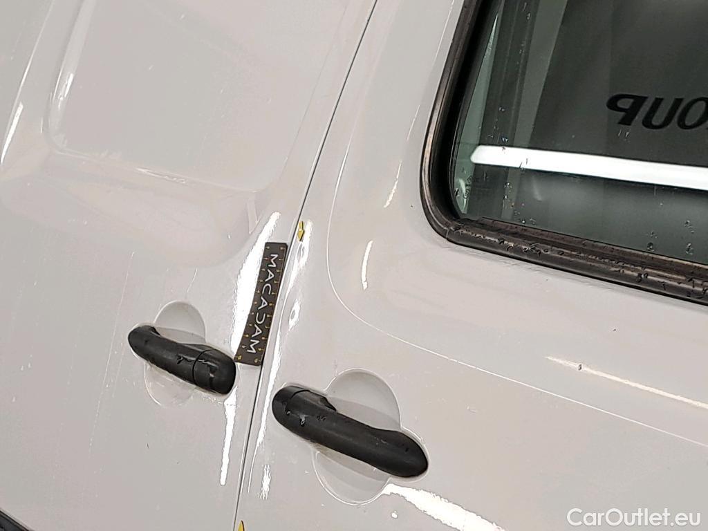  Renault  EXPRESS RENAULT Kangoo  / 2013 / 4P / Fourgonnette Grand Confort - Blue dCi 95 #12