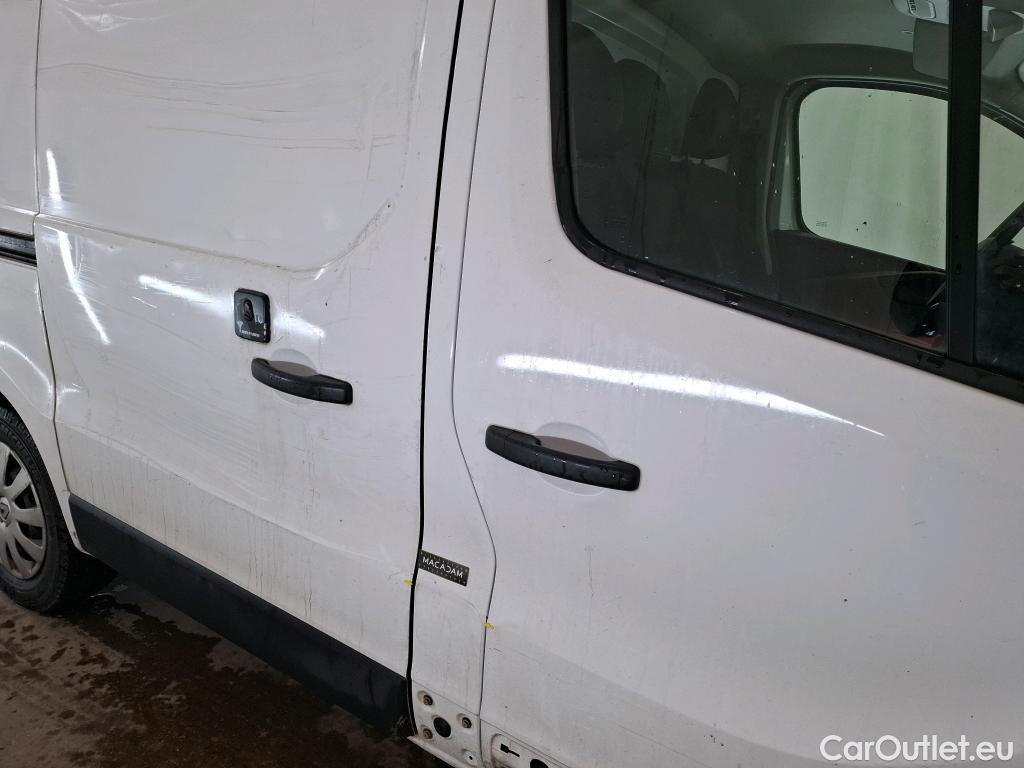  Renault  Trafic  Furgon Grand Confort L1H1 1000 1.6 dCi 120CV BVM6 E6 #21