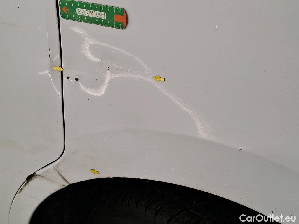  Renault  Master RENAULT  / 2014 / 4P / Fourgon tôlé &FG GCf Trac F3300 L1H1 dCi 110 Euro6 #37