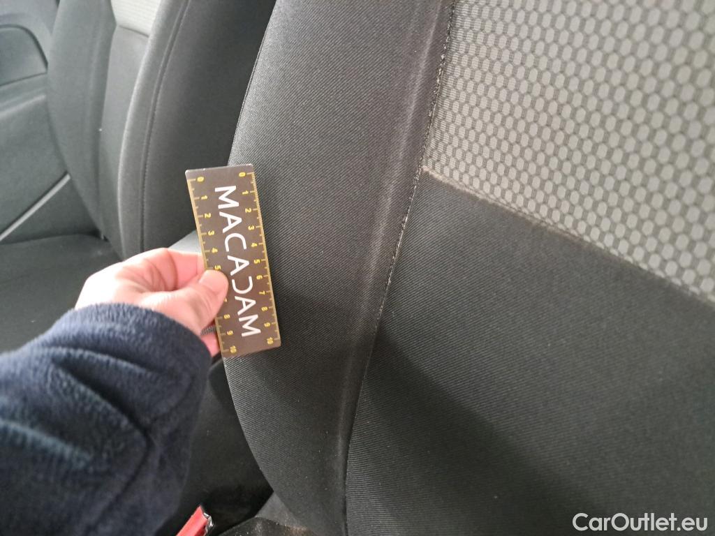  Renault  EXPRESS RENAULT Kangoo  / 2013 / 4P / Fourgonnette Grand Confort - Blue dCi 95 #42