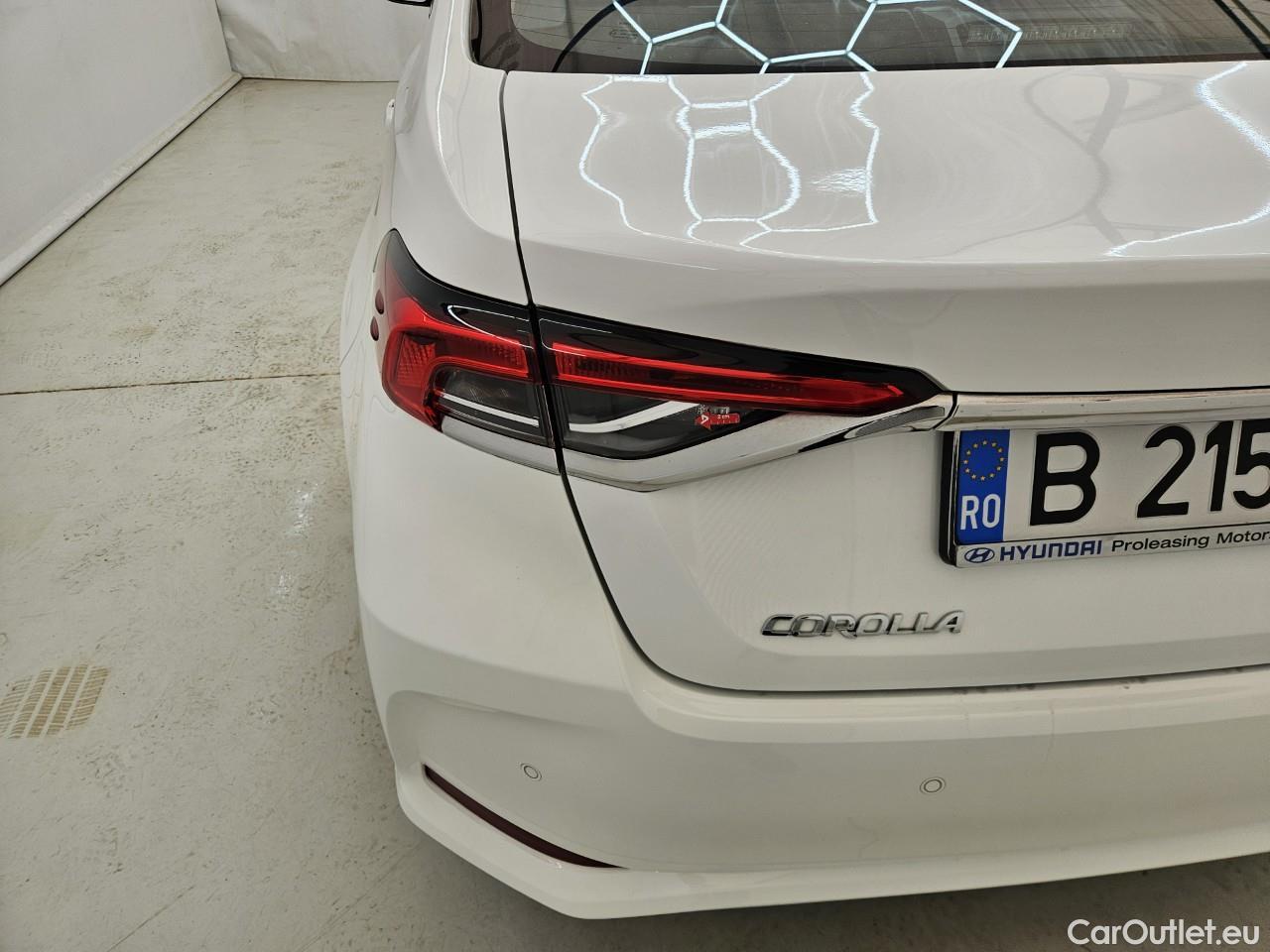  Toyota  Corolla 1.8 Hybrid Business HSD E-CVT #39