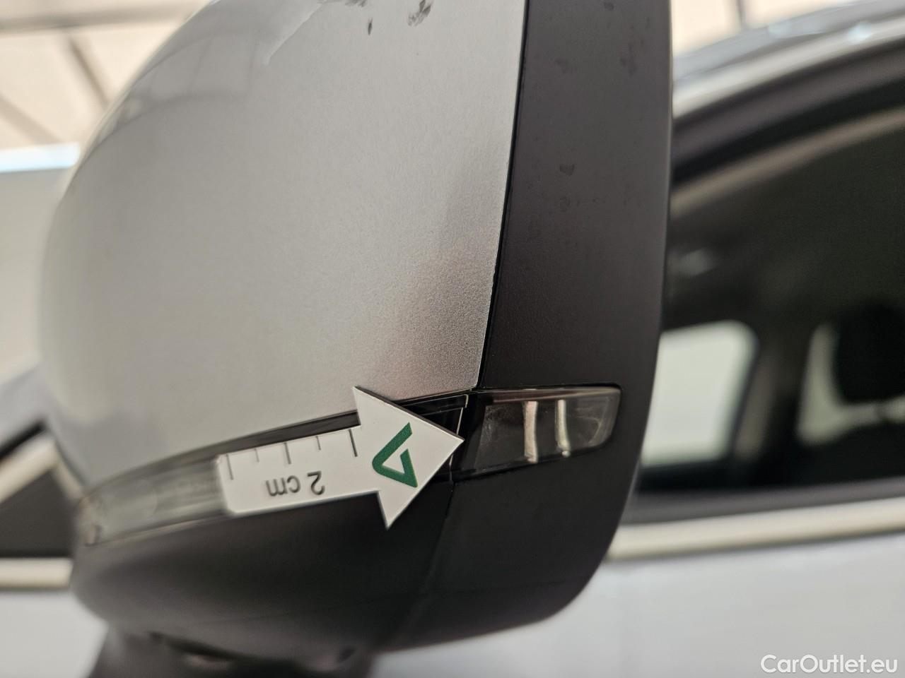  Mazda  6 2.0 15CP Revolution #8