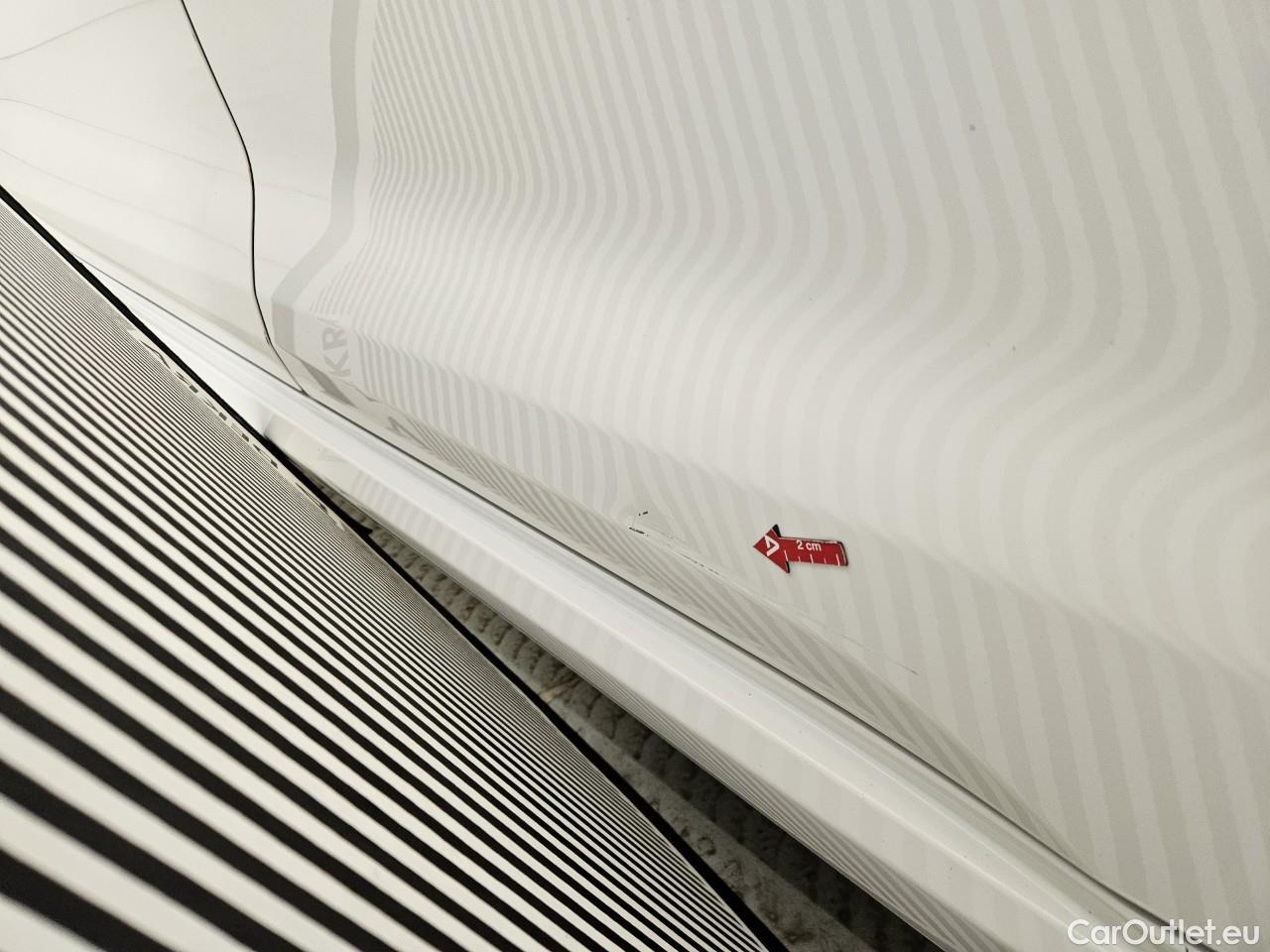  Toyota  Corolla 1.8 Hybrid Business HSD E-CVT #42