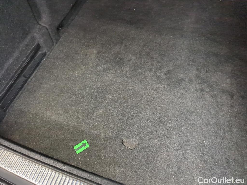  Skoda  Superb 2.0 TDI 150CP Style Combi DSG #6