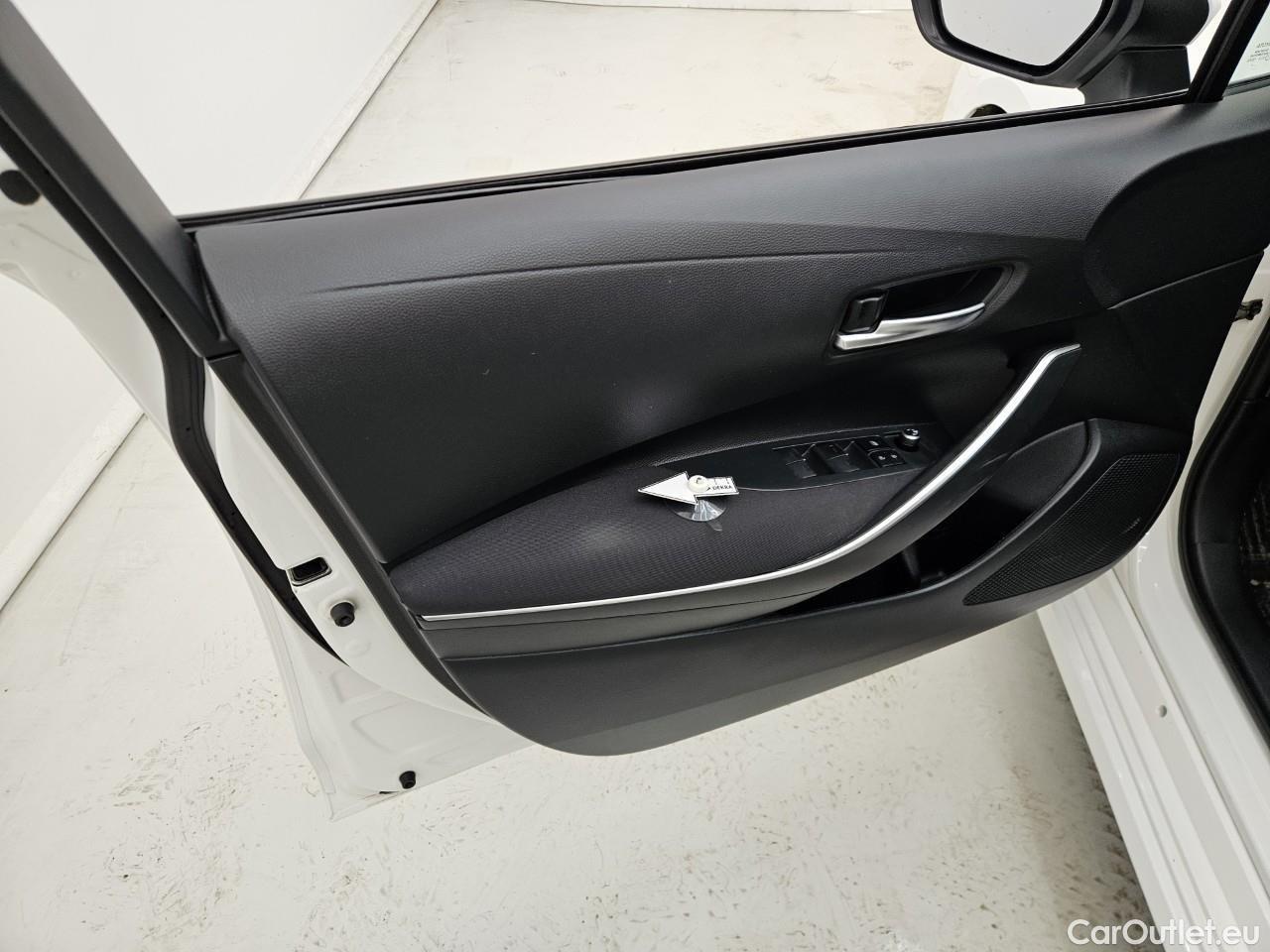  Toyota  Corolla 1.8 Hybrid Business HSD E-CVT #56