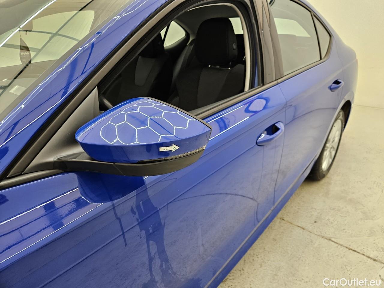  Skoda  Octavia 2.0 TDI 150CP Ambition DSG #4