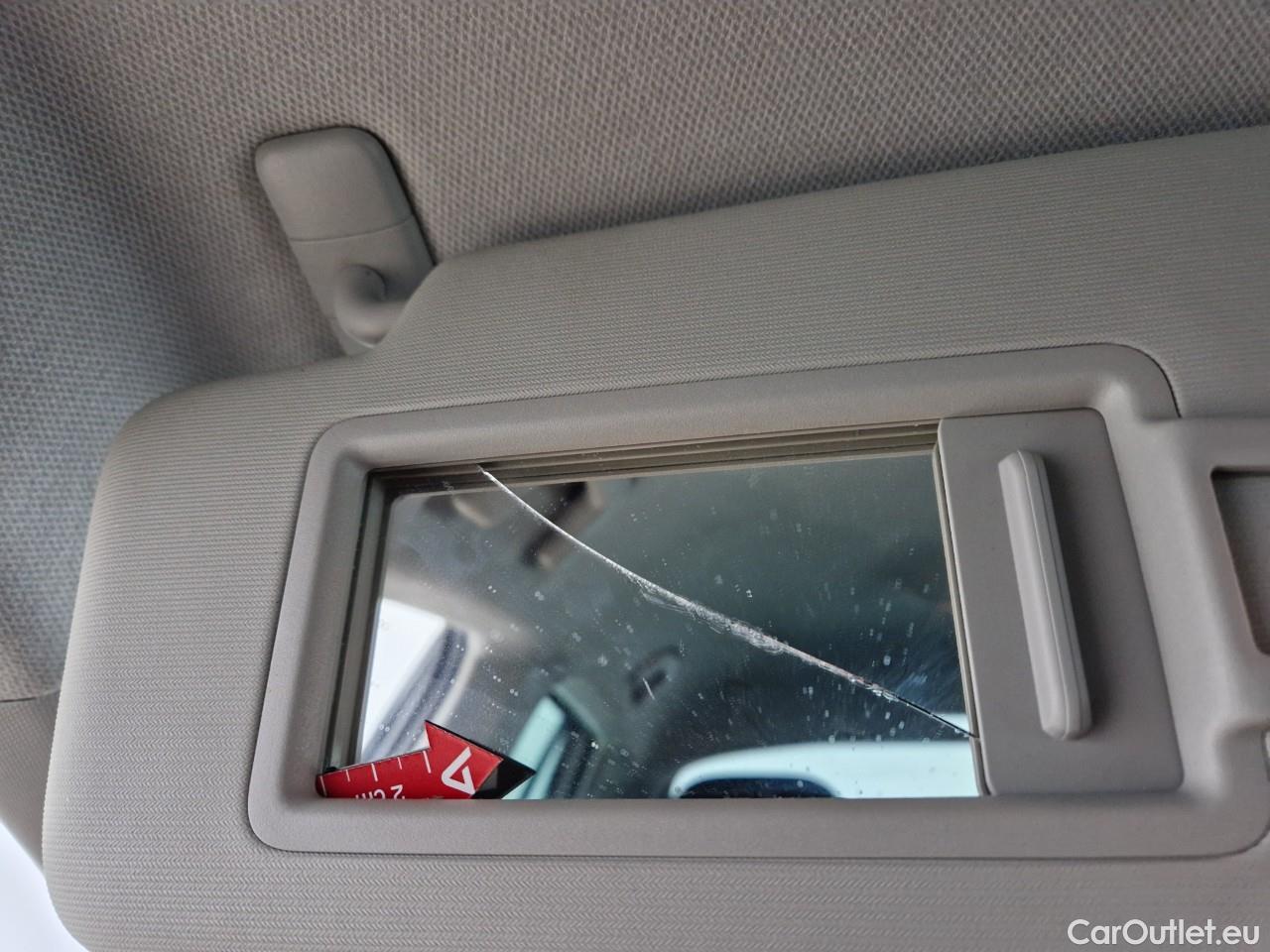  Skoda  Scala 1.0 TSI Style DSG #33