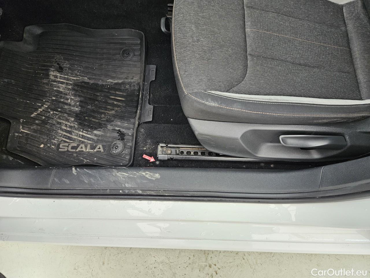  Skoda  Scala 1.0 TSI Style DSG #44