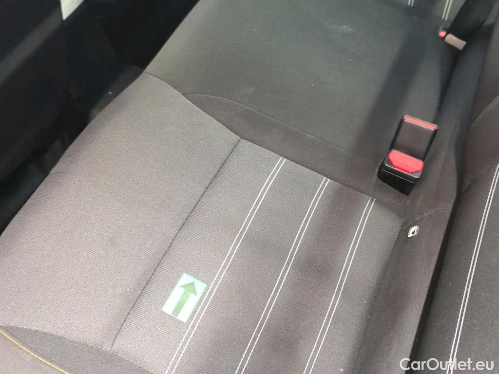  Dacia  Sandero 1.0 TCe 90CP Stepway Comfort #26