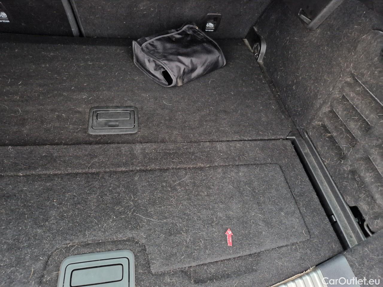  Renault  Megane 1.5 Blue dCi 116CP Intens Estate EDC #38