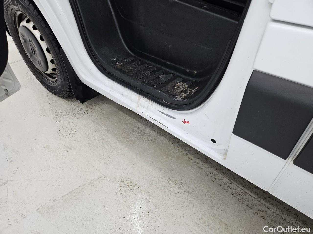  Renault  Master 2.3 Blue dCi 180CP Tractiune L2H2 #2