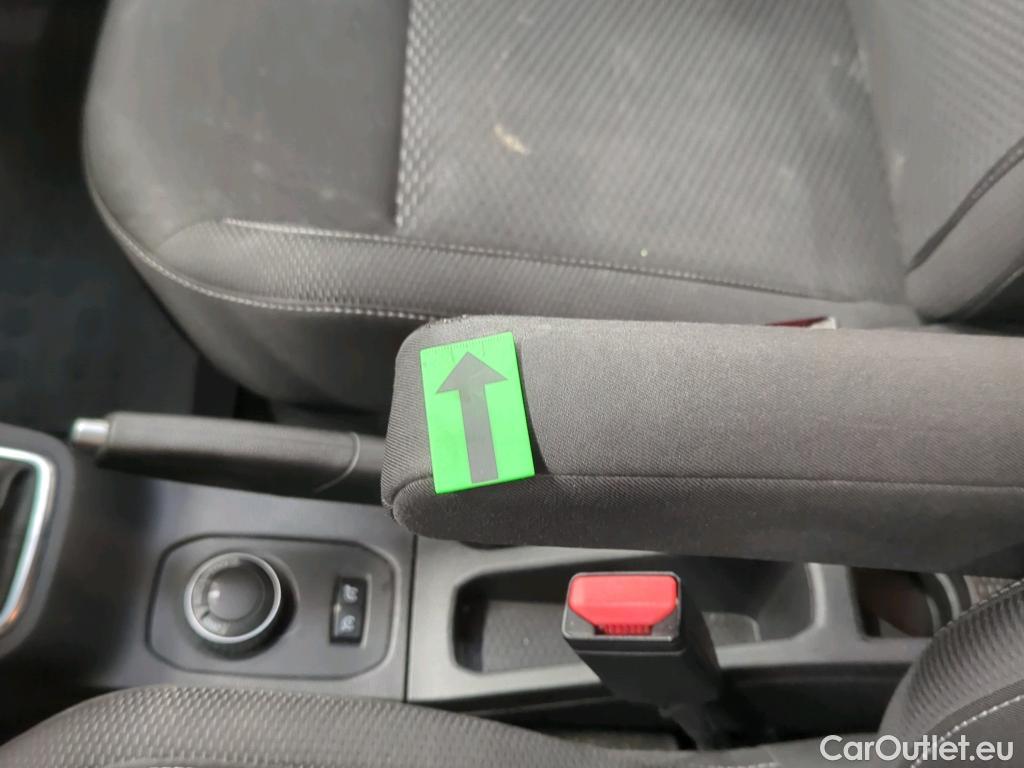  Dacia  Duster 1.5 Blue dCi 115CP Comfort 4WD #3