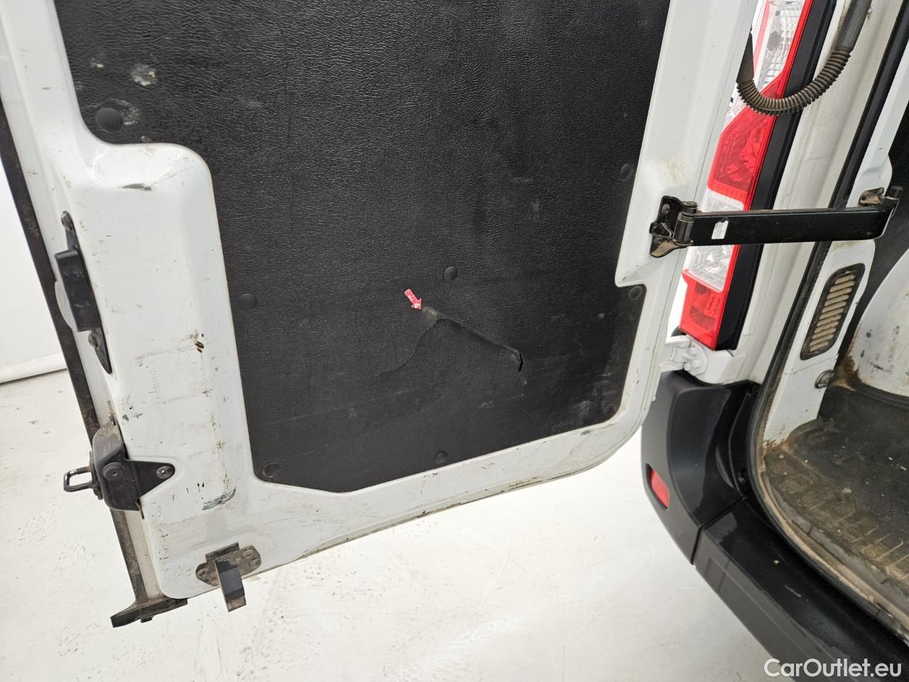  Renault  Master 2.3 Blue dCi 145CP L2H2 #36