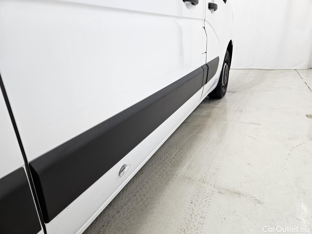  Renault  Master 2.3 Blue dCi 180CP Tractiune L2H2 #18