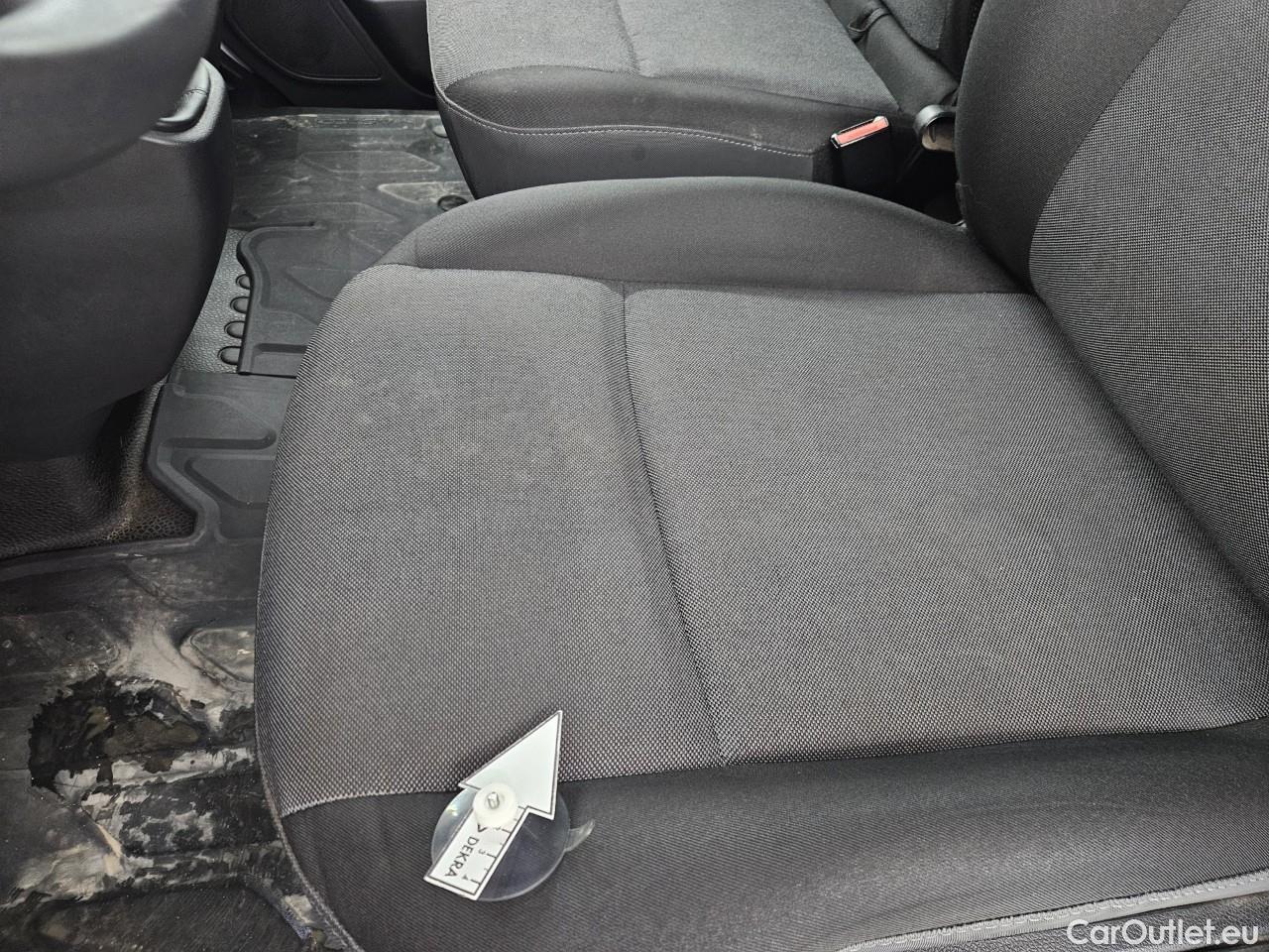  Renault  Master 2.3 Blue dCi 180CP Tractiune L2H2 #36