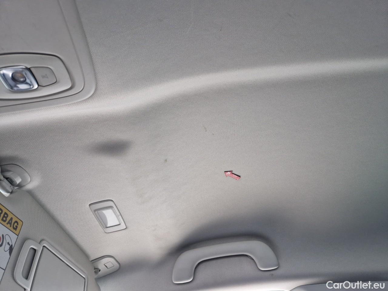  Renault  Megane 1.5 Blue dCi 116CP Intens Estate EDC #36