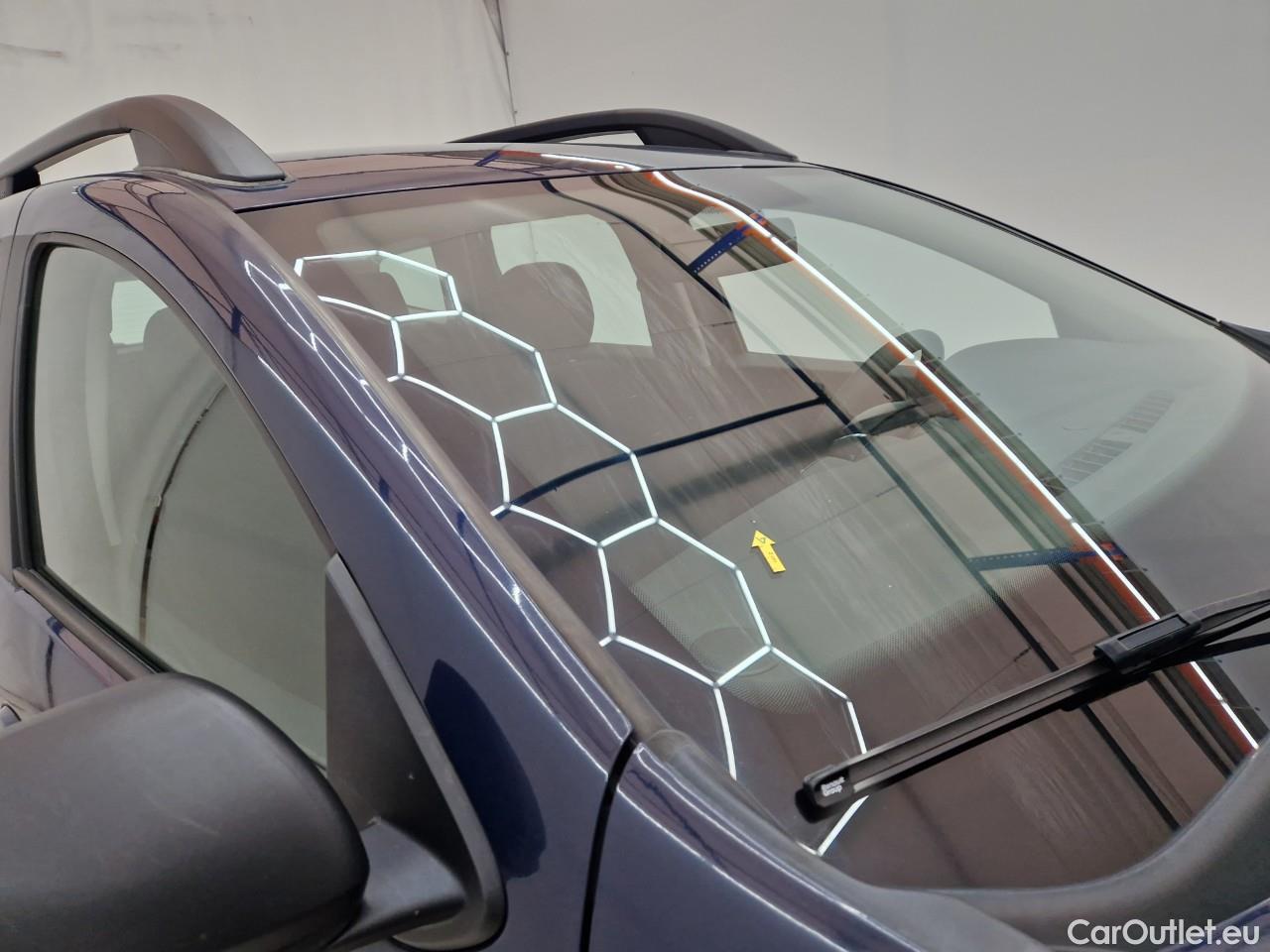  Dacia  Duster 1.5 Blue dCi 115CP Comfort 4WD #26