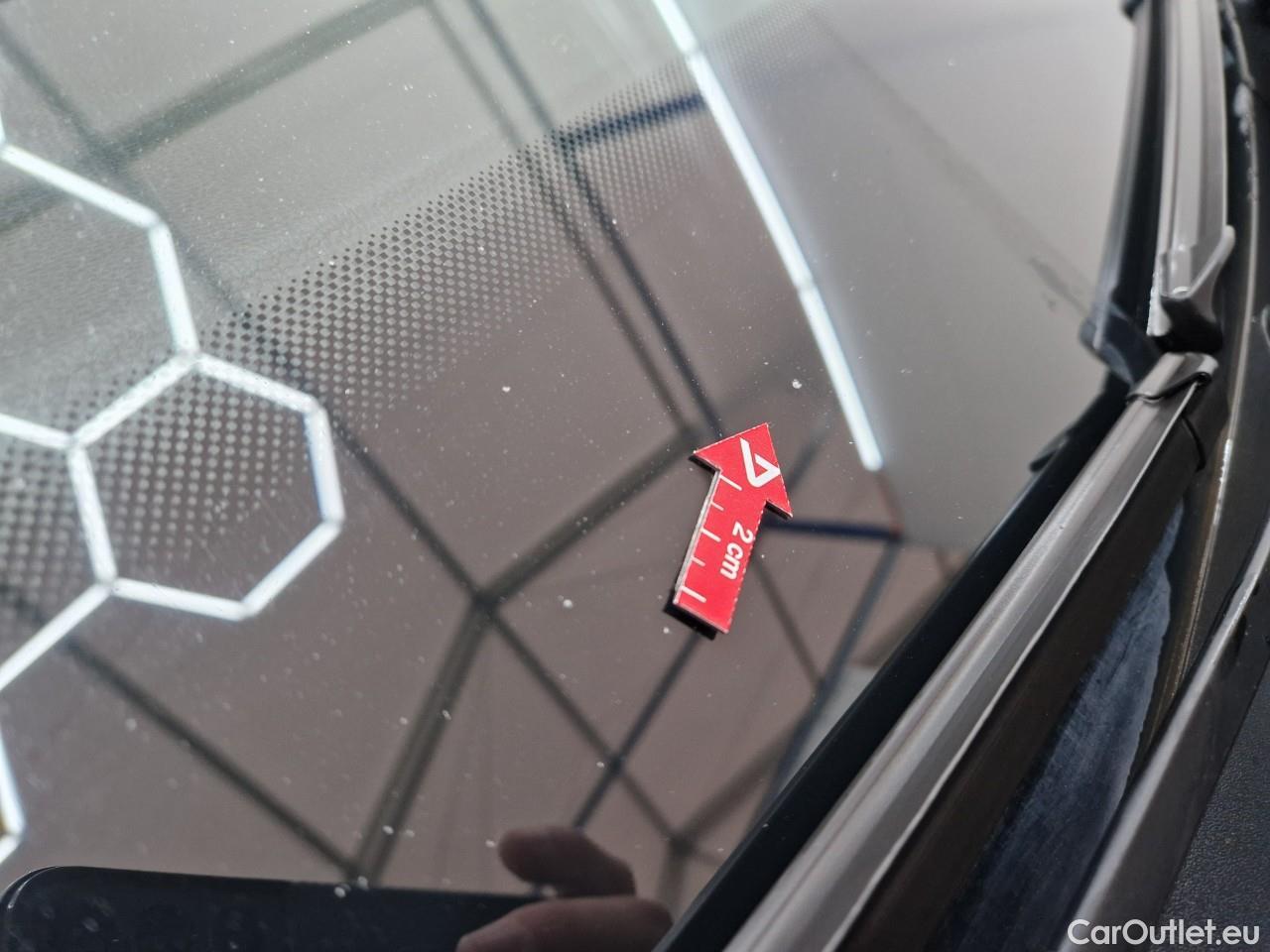  Volkswagen  Golf  2.0 TDI 116HP DSG Life Variant #10