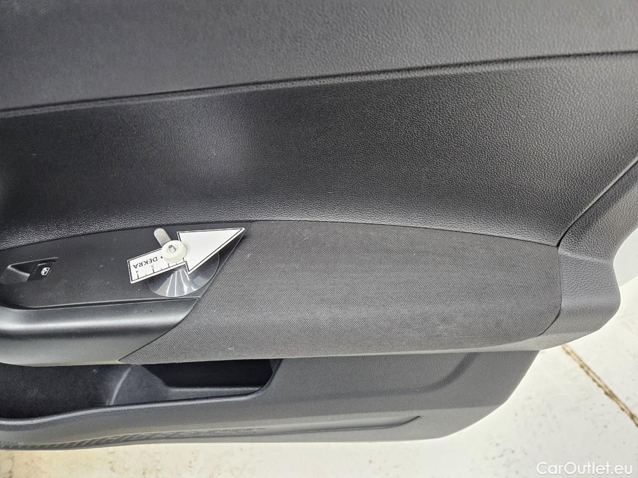  Volkswagen  Polo 1.0 80CP Trendline #49