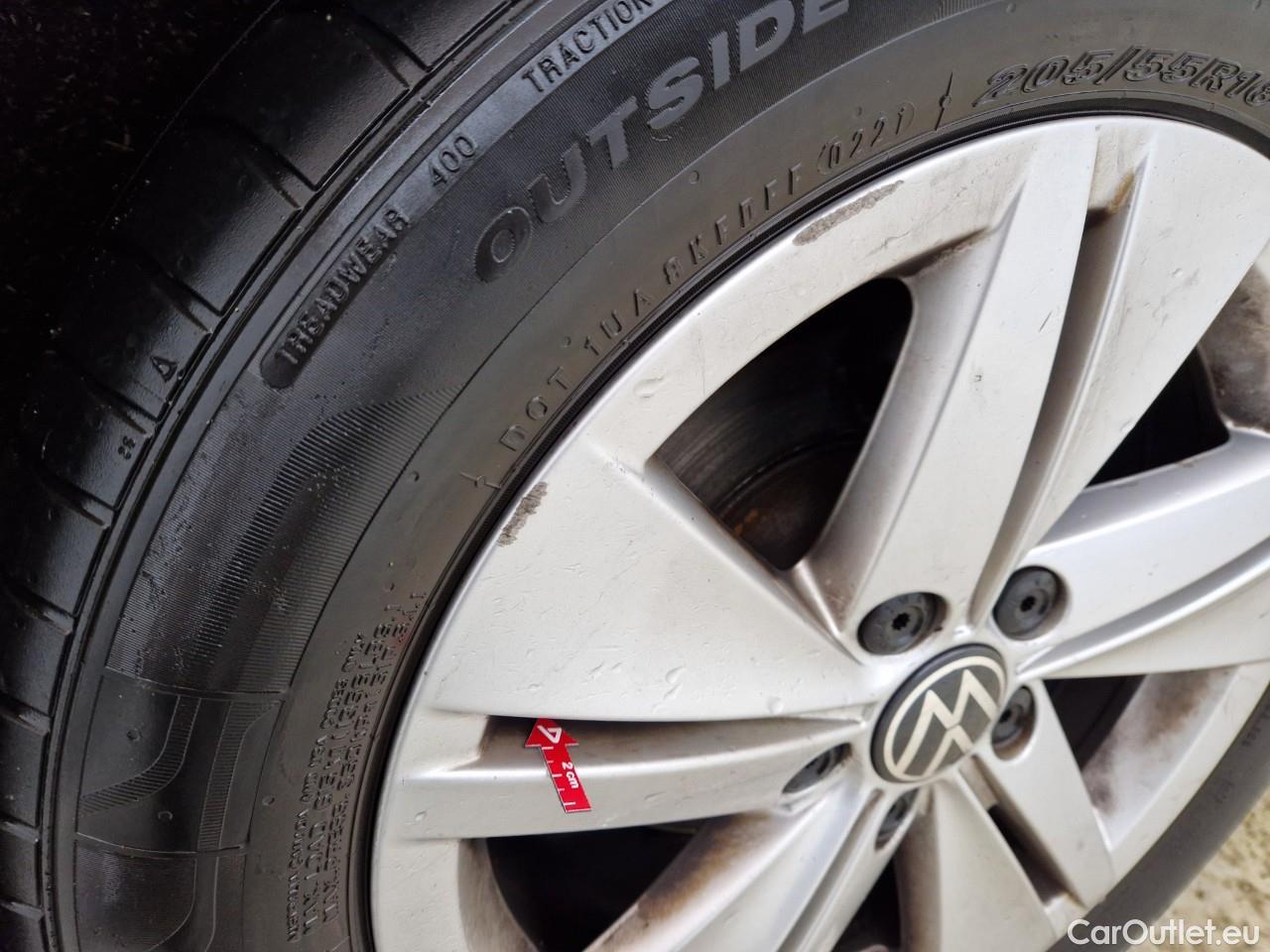  Volkswagen  Golf  2.0 TDI 116HP DSG Life Variant #15