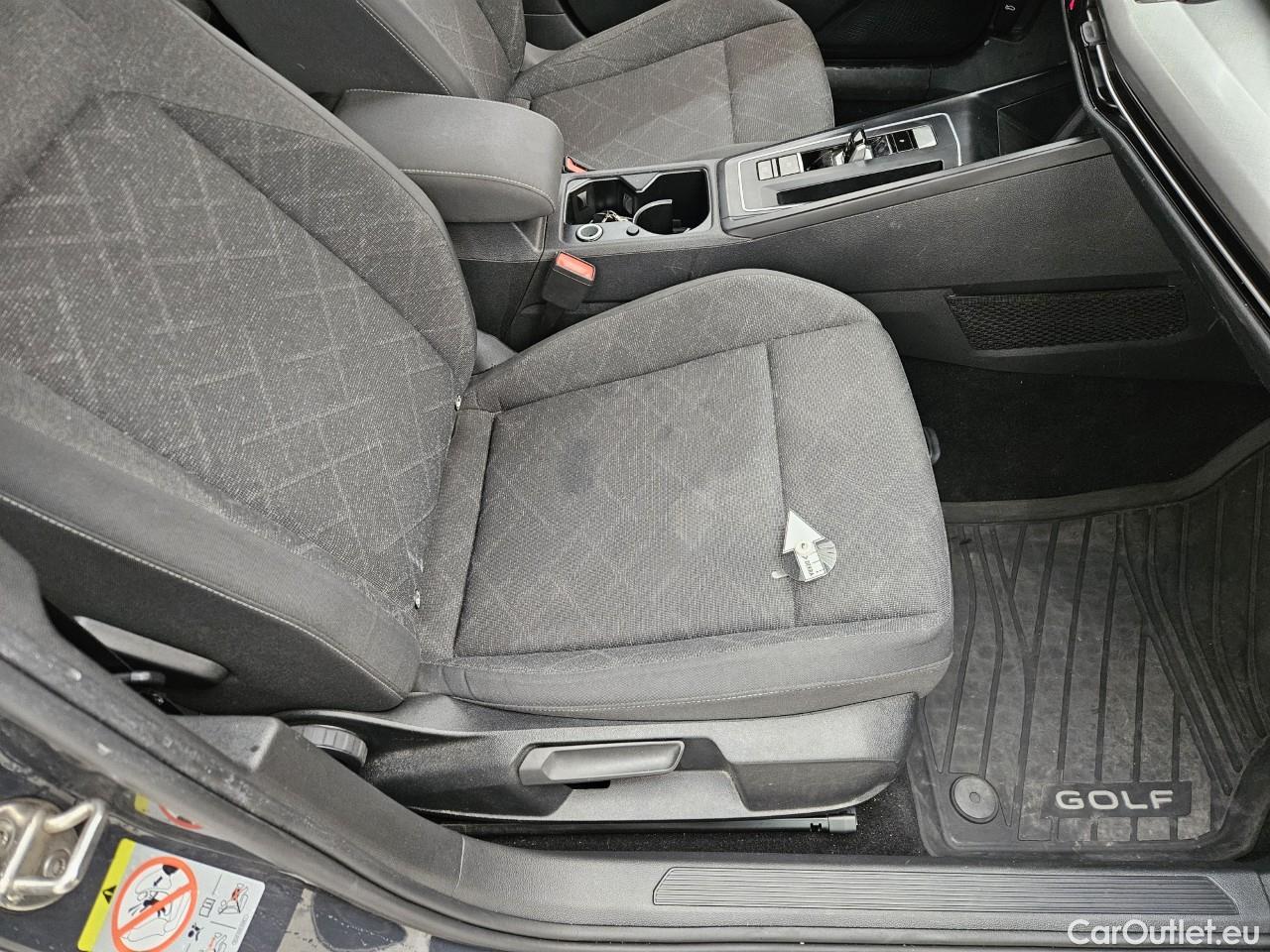  Volkswagen  Golf  2.0 TDI 116HP DSG Life Variant #52