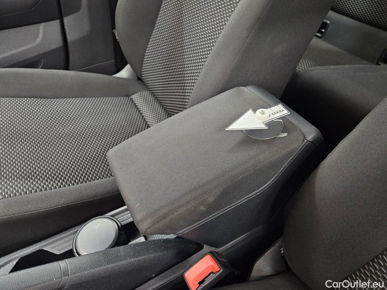  Volkswagen  Polo 1.0 80CP Trendline #46