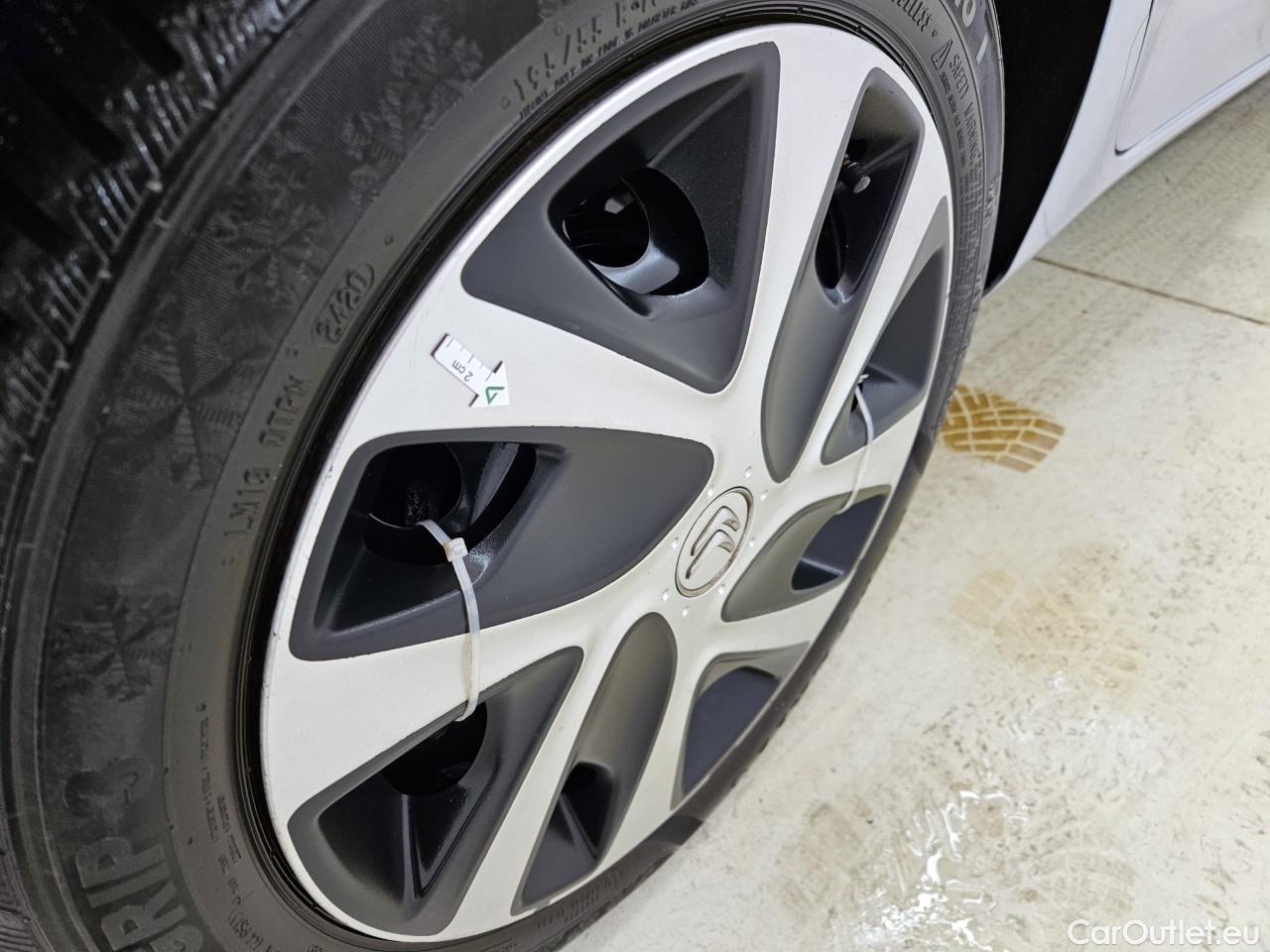  Ford  Fiesta 1.0 EcoBoost 95CP Trend Connected #16