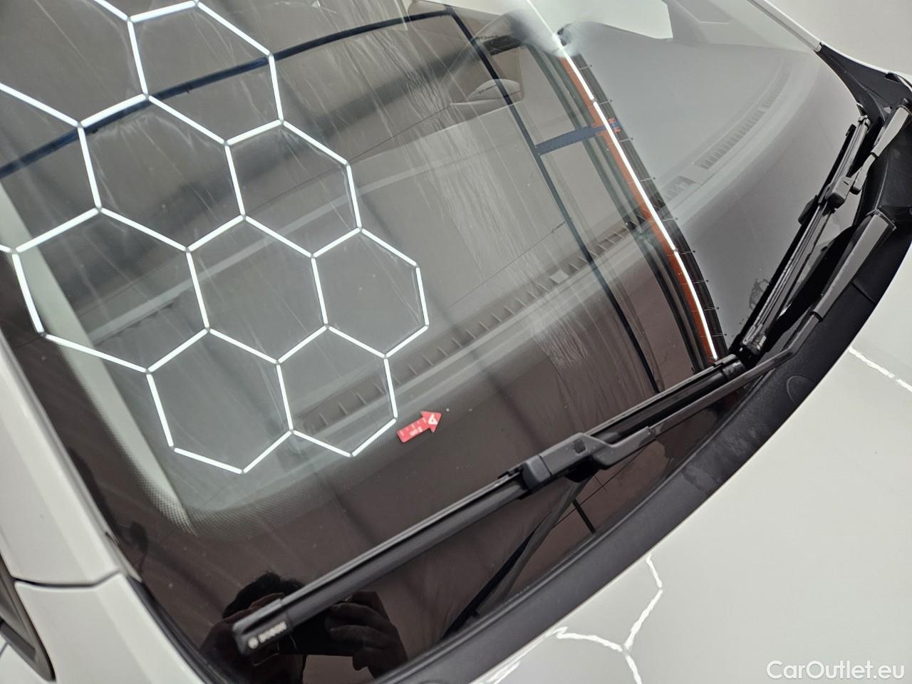  Volkswagen  Polo 1.0 80CP Trendline #18