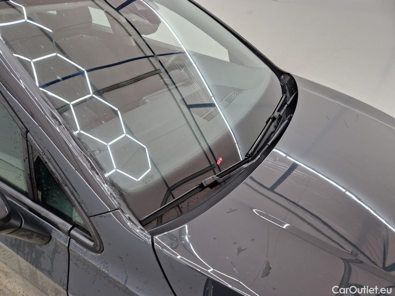  Volkswagen  Golf  2.0 TDI 116HP DSG Life Variant #11