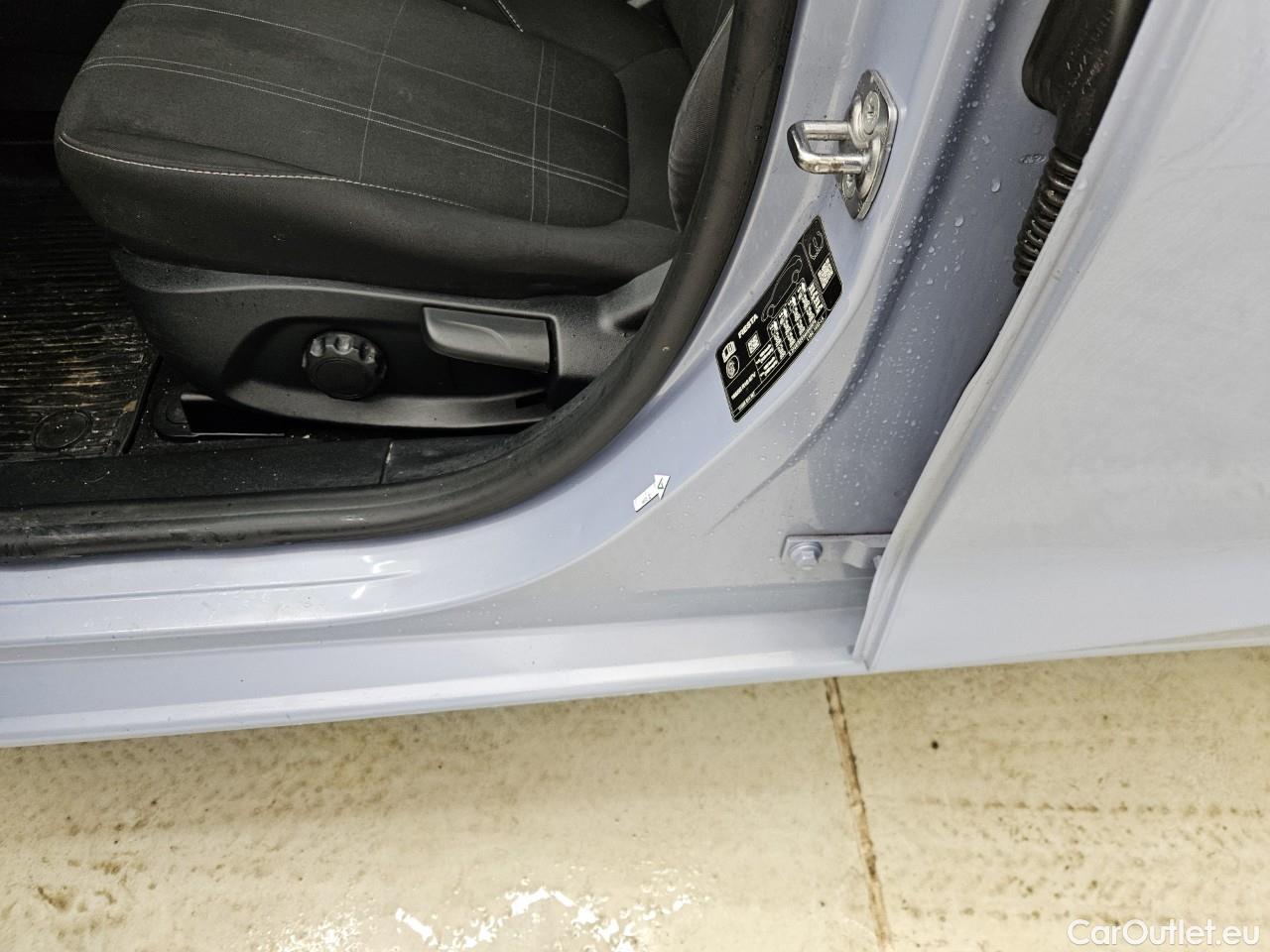  Ford  Fiesta 1.0 EcoBoost 95CP Trend Connected #3