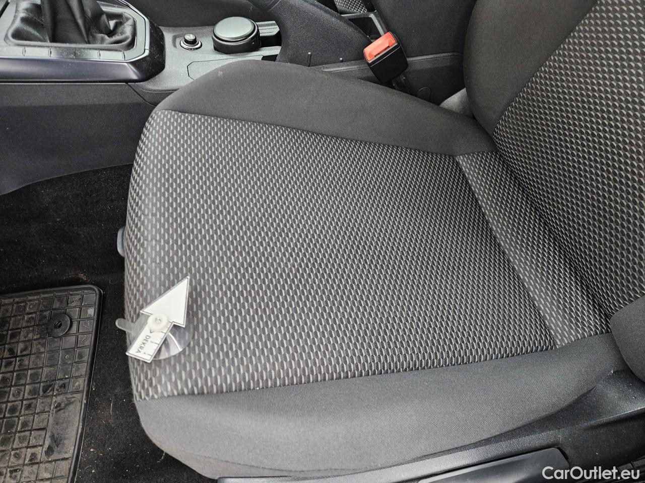  Volkswagen  Polo 1.0 80CP Trendline #42