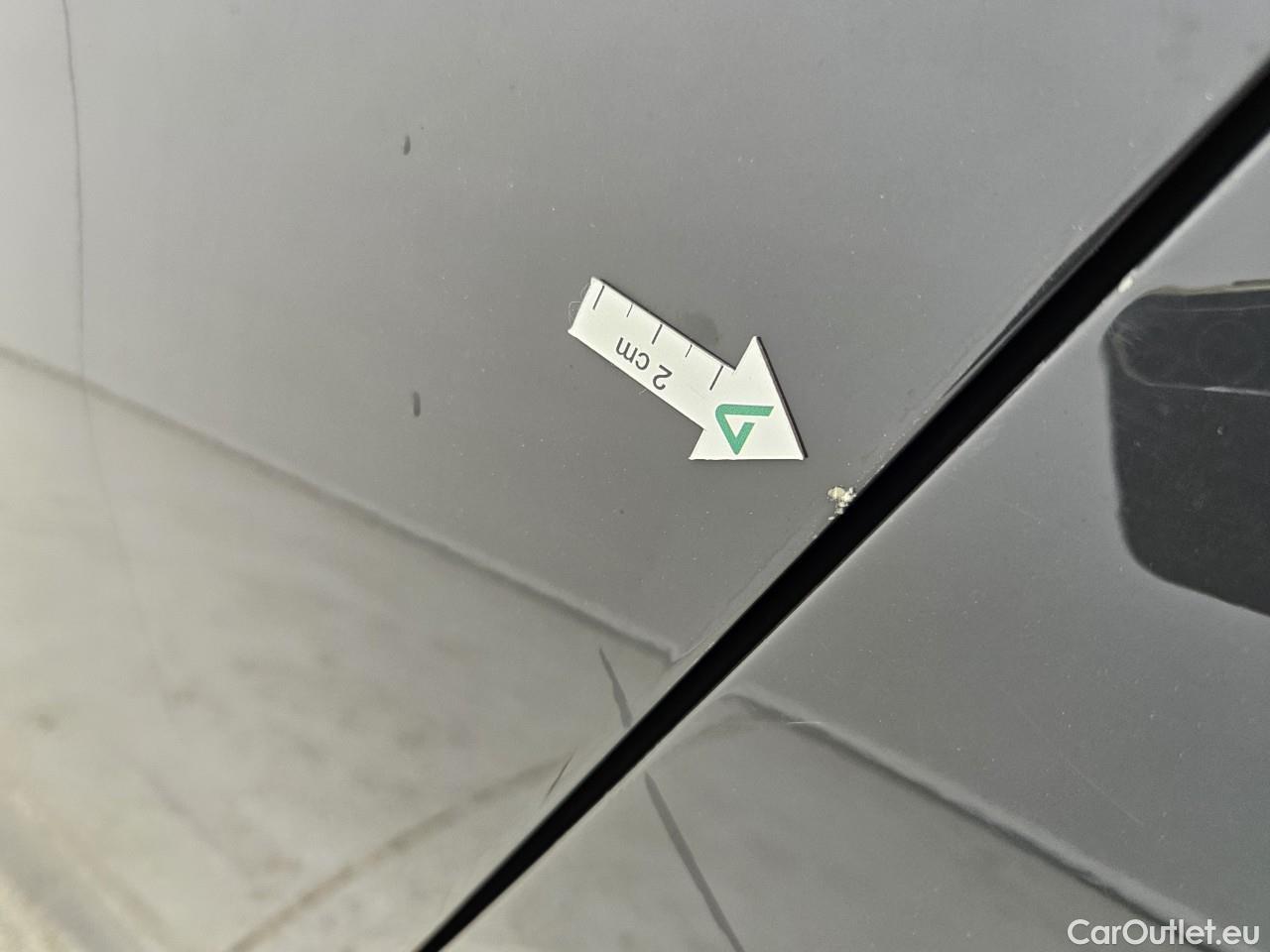  Volkswagen  Golf  2.0 TDI 116HP DSG Life Variant #37