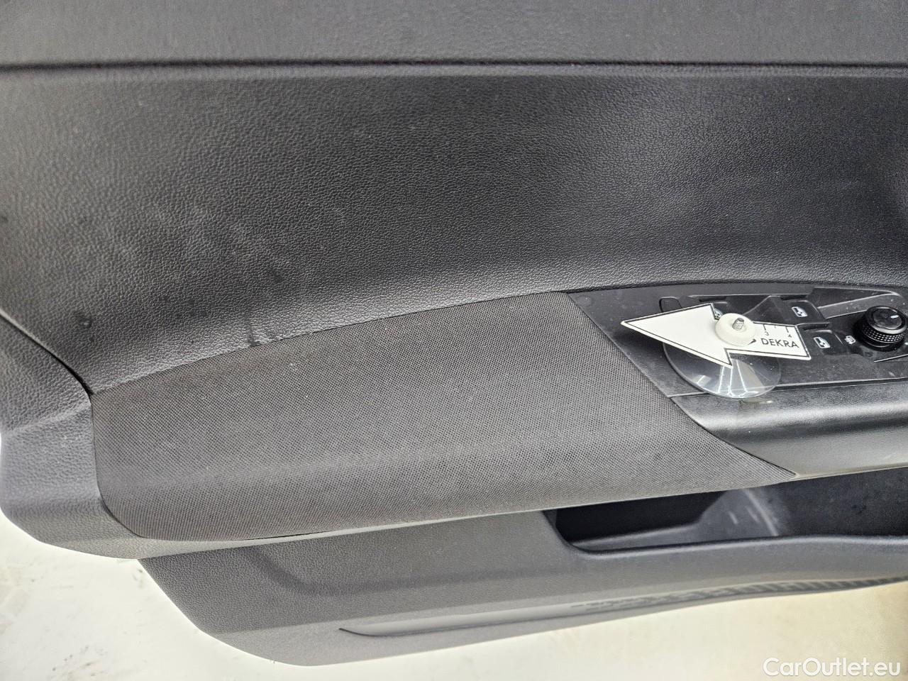  Volkswagen  Polo 1.0 80CP Trendline #40