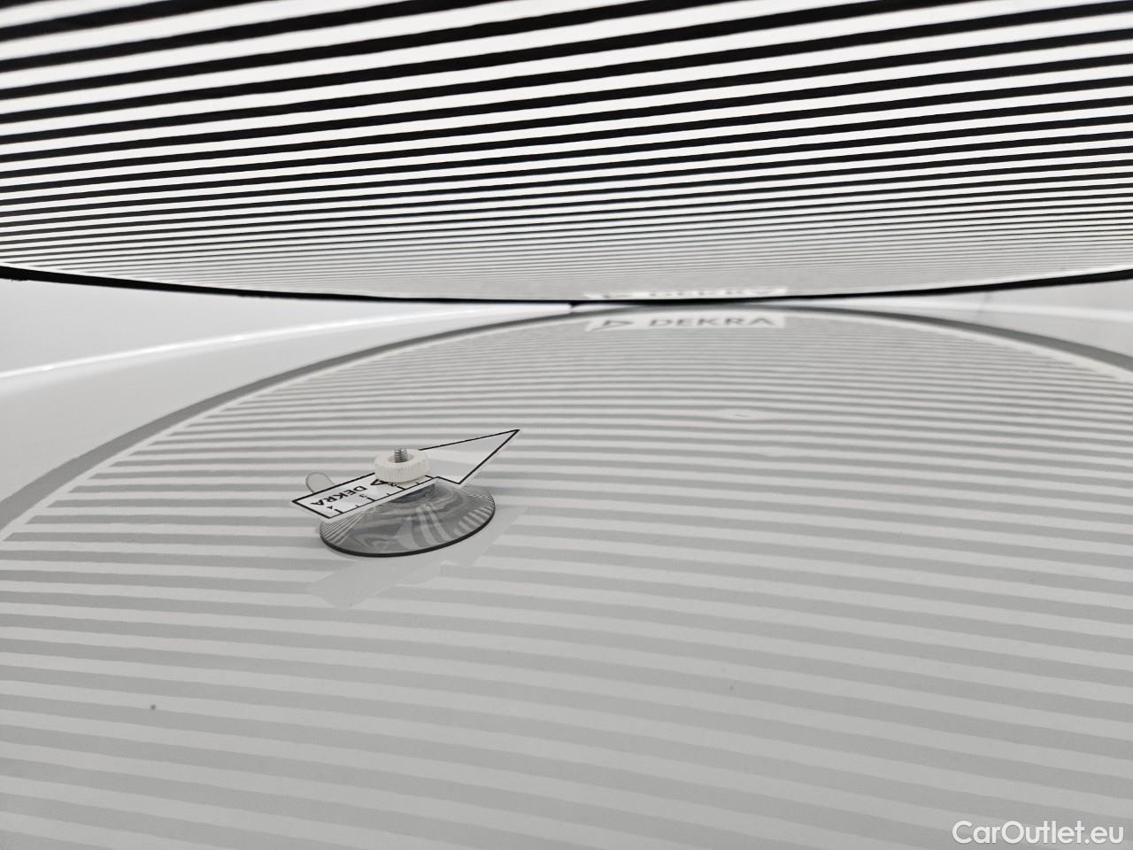  Volkswagen  Polo 1.0 80CP Trendline #32