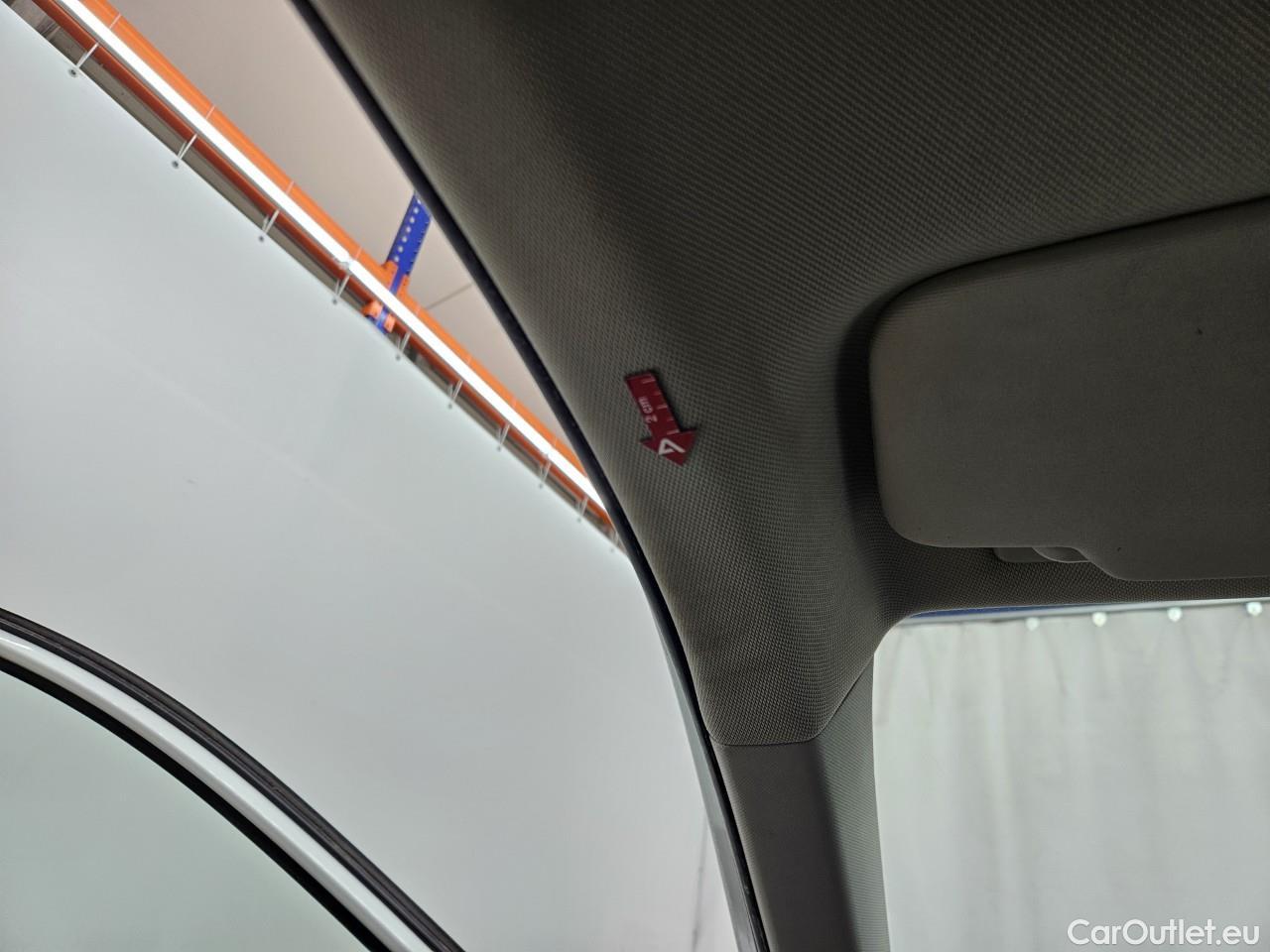  Volkswagen  Polo 1.0 80CP Trendline #49