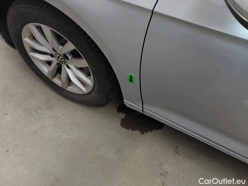  Volkswagen  Passat Comfortline 2.0 TDI DSG 150 CP #17