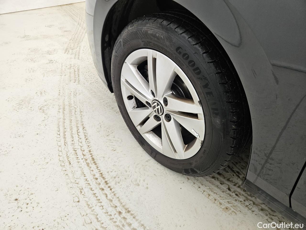  Volkswagen  Golf  2.0 TDI 116HP DSG Life Variant #10