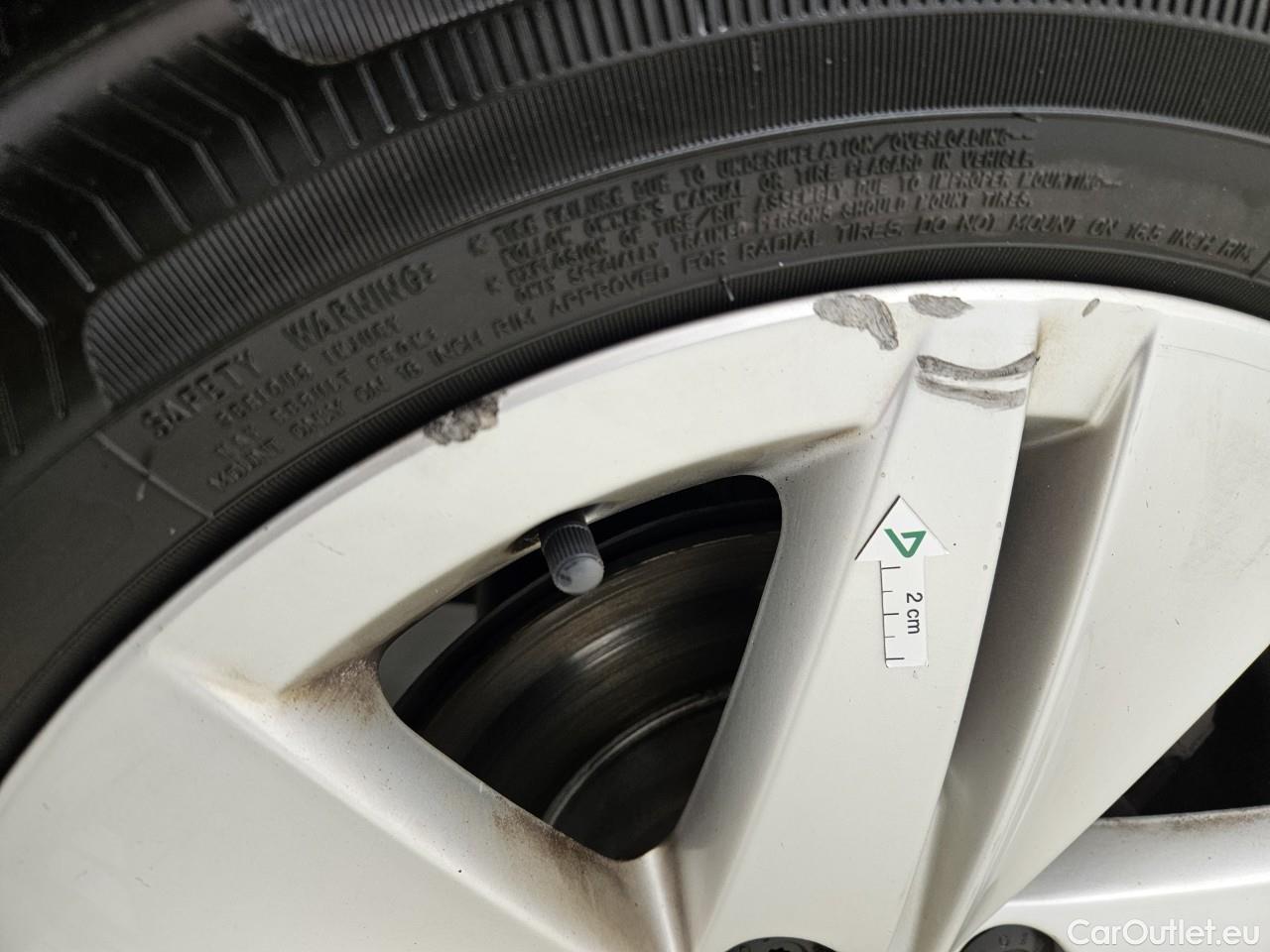  Volkswagen  Golf  2.0 TDI 116HP DSG Life Variant #25