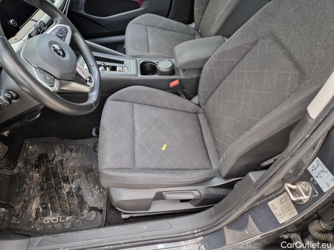  Volkswagen  Golf  2.0 TDI 116HP DSG Life Variant #16