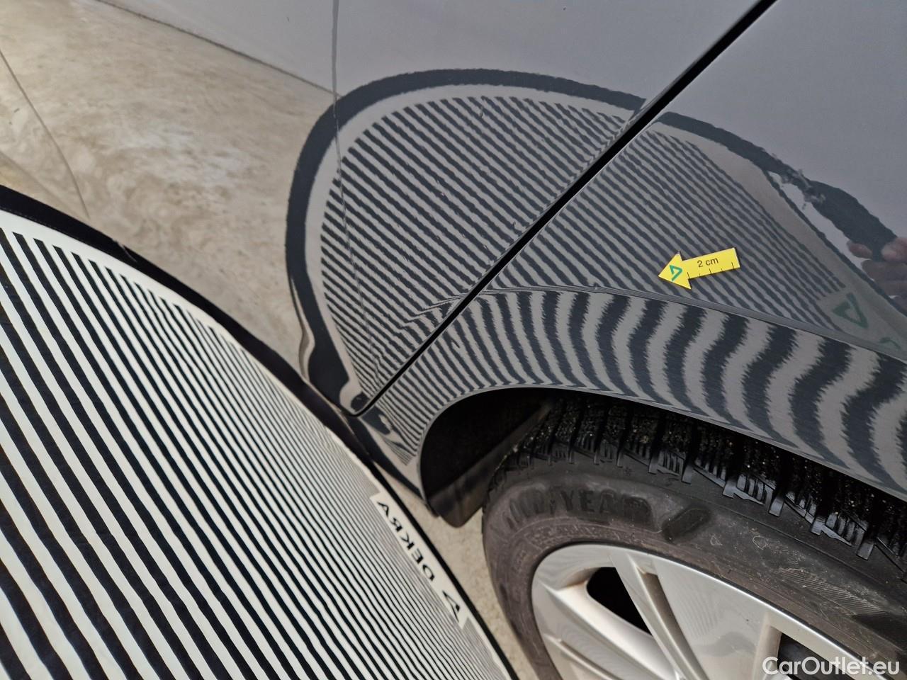  Volkswagen  Golf  2.0 TDI 116HP DSG Life Variant #12