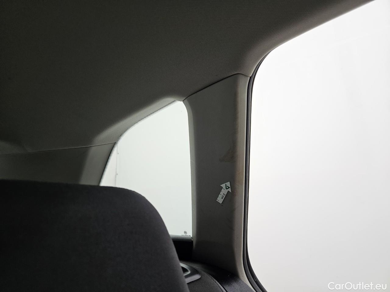  Volkswagen  Golf  2.0 TDI 116HP DSG Life Variant #60