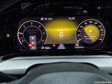  Volkswagen  Golf  2.0 TDI 116HP DSG Life Variant #6