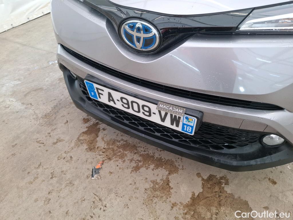  Toyota  C-HR TOYOTA  5p Berline 1.8 HYBRIDE 122 GRAPHIC #19